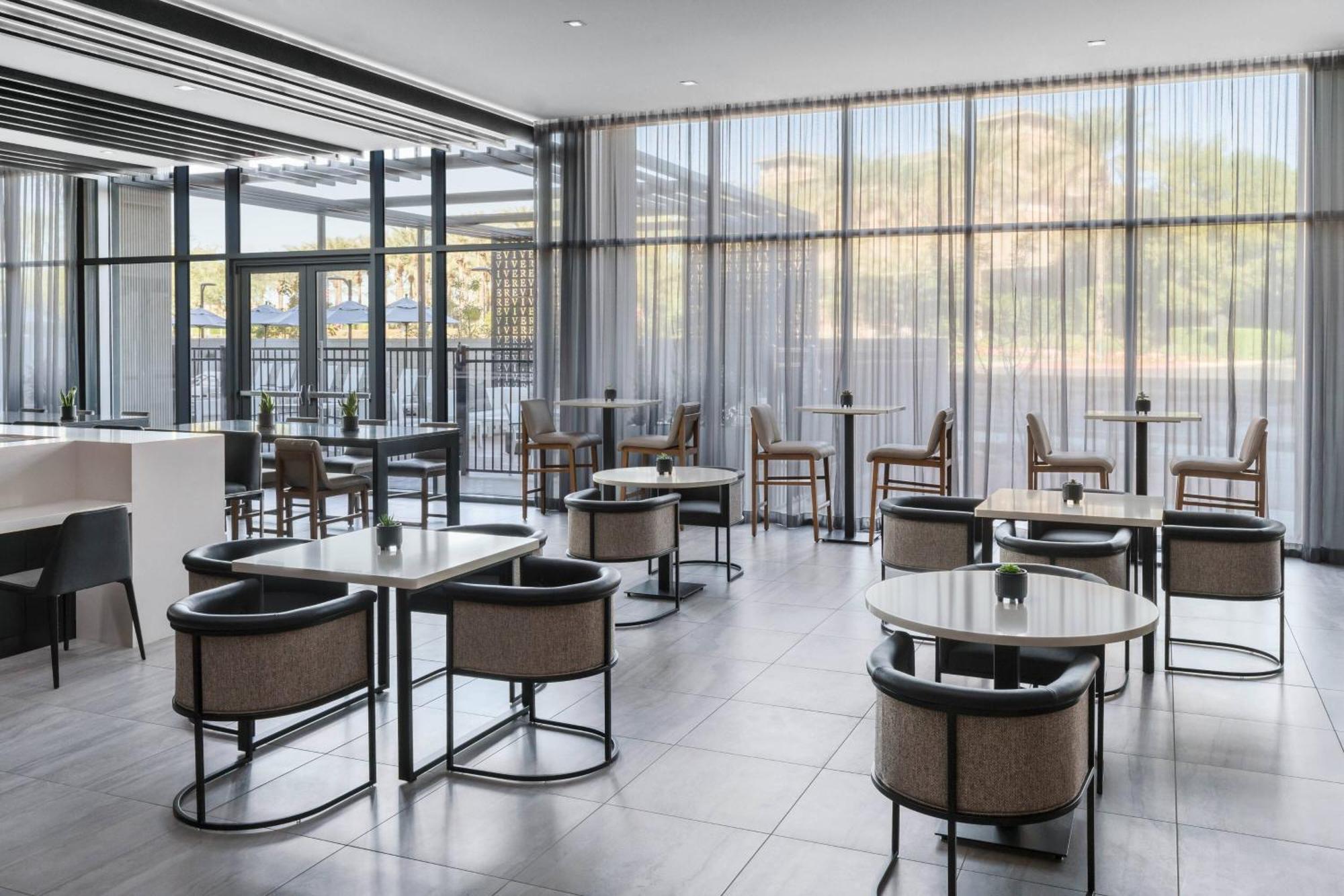Ac Hotel By Marriott Scottsdale North Paradise Valley Exterior photo