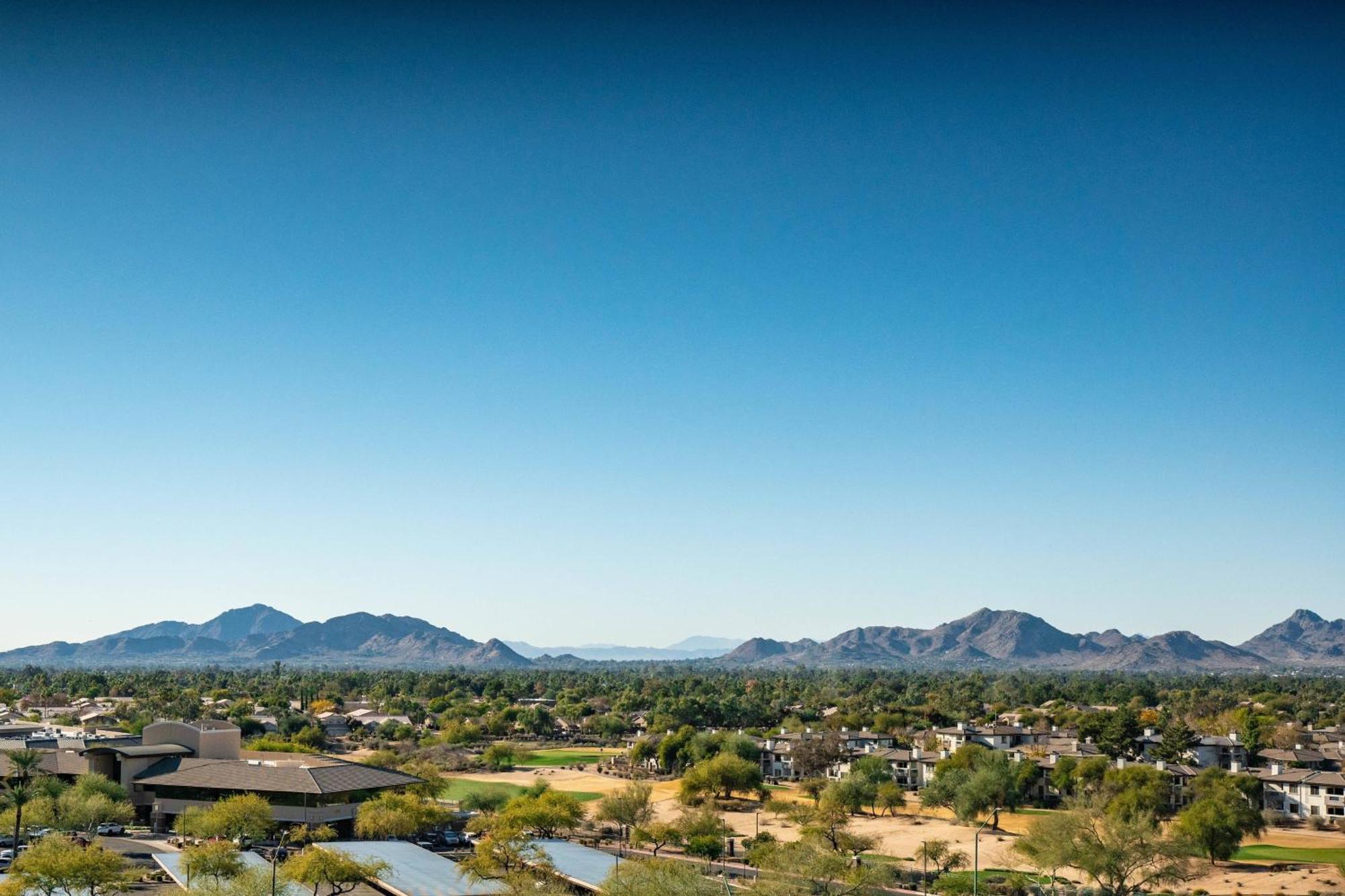 Ac Hotel By Marriott Scottsdale North Paradise Valley Exterior photo
