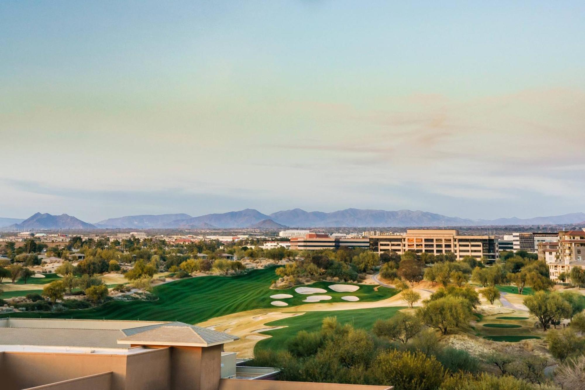 Ac Hotel By Marriott Scottsdale North Paradise Valley Exterior photo